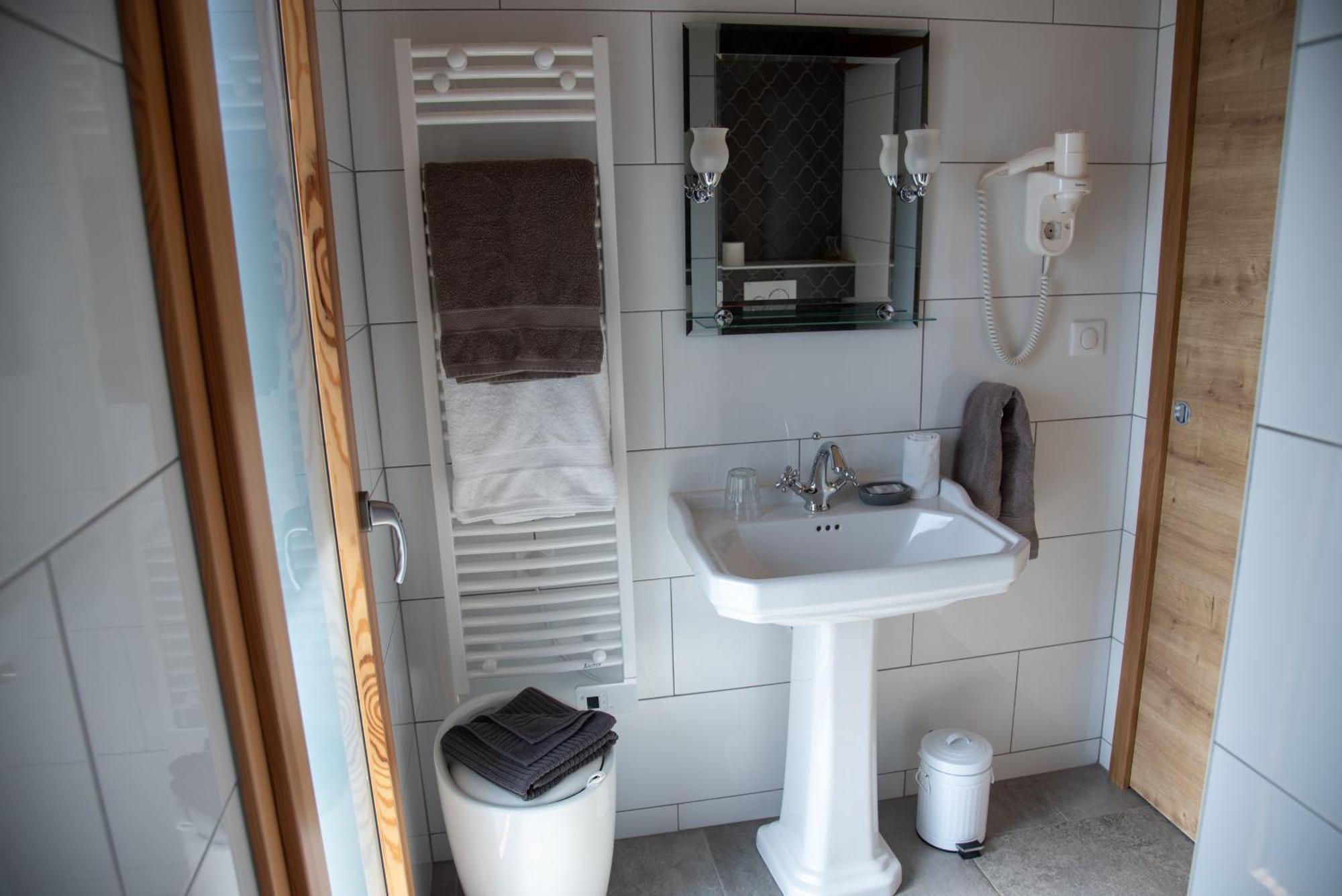 Notre Chalet - 6 appartements haut standing Les Fourgs Chambre photo